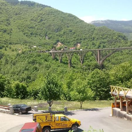 Cottage Rafting Kljajevica Luka Плевля Экстерьер фото